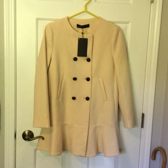 Zara coat - Picture 1 of 4
